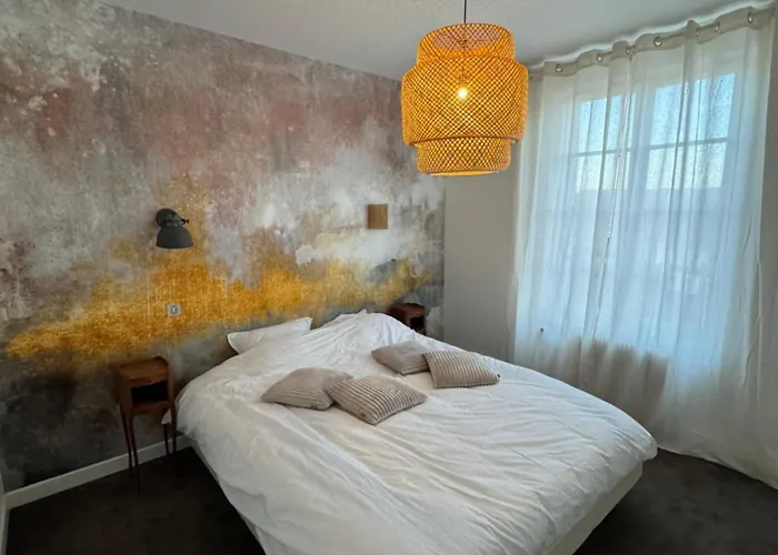 Beautiful Champagne House * Hauteville (Marne)